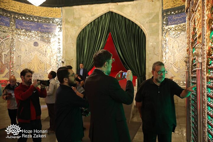بازديد هنرمندان لاتين از باغ موزه