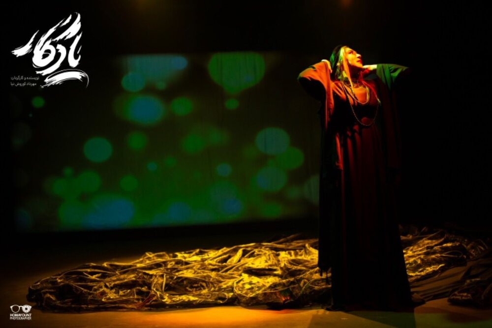 خلق آثار جدید با نگاهی به شیوههای سنتی یک ضرورت است