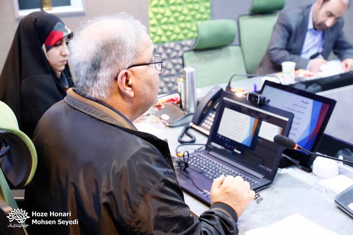 ادبیات پایداری