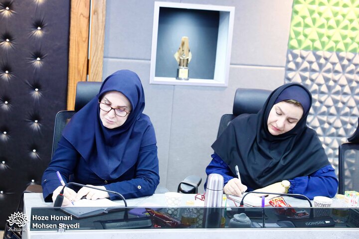 ادبیات پایداری