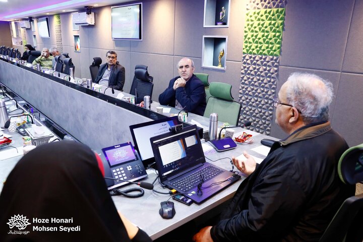 ادبیات پایداری