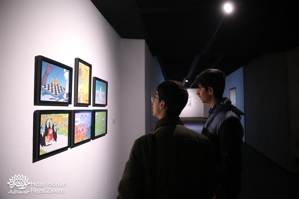 تاثیر نمایشگاه کارتون و کاریکاتور آمریکای لاتین از نگاه دانشآموزان