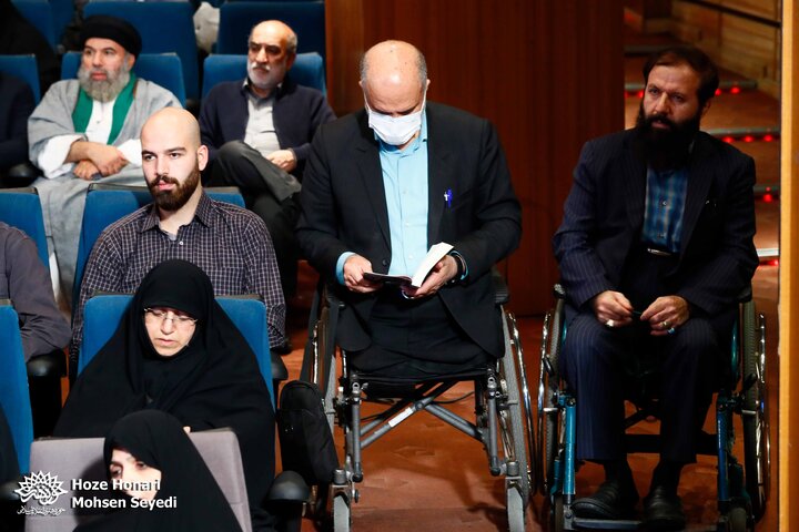 352اُمین برنامه شب خاطره با رونمایی از کتاب میاندار