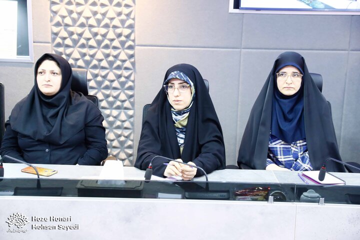 روایت پنهان