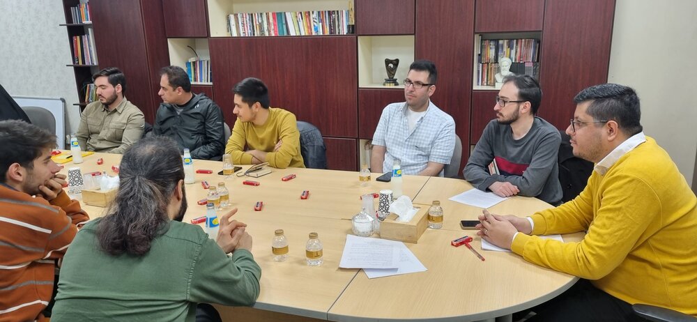 طنزخوانه ۴ با موضوع موتورسیکلت برگزار شد