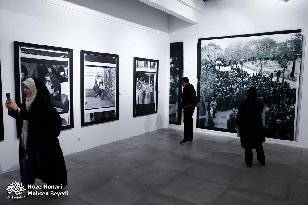 نمایشگاه «شاهد شهر» راوی نهضت انقلاب اسلامی در سمنان