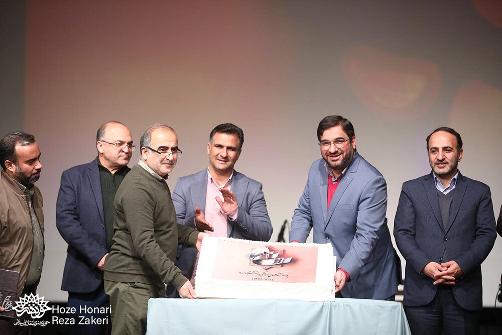 امیدواریم دانشگاه با رنسانسی در هویت مواجه شود