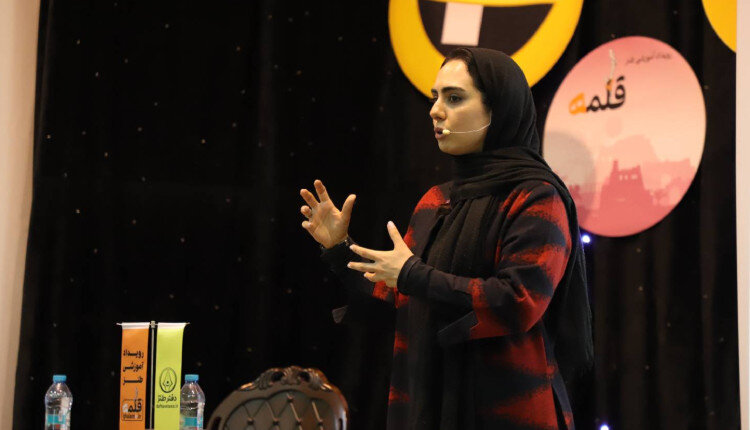 رویداد آموزشی طنز قلمه ویژه سیستان و بلوچستان برگزار شد