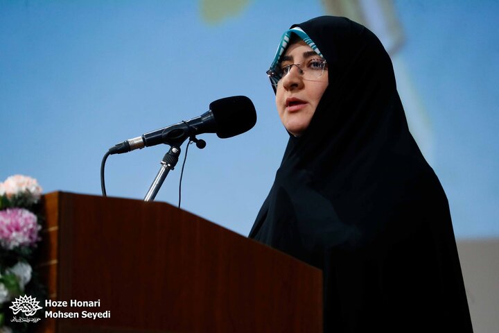 بانوی فرهنگ
