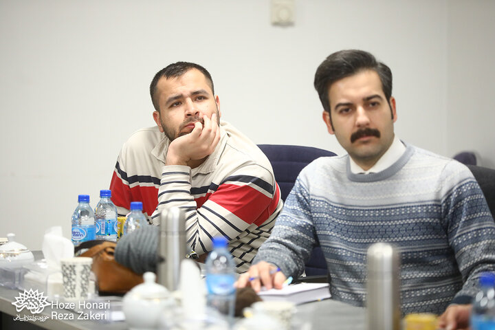 نشست طنز آمیز