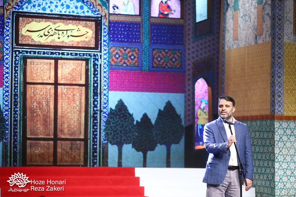 برگزیدگان جشنوارههای هنری مدرسه معرفی شدند