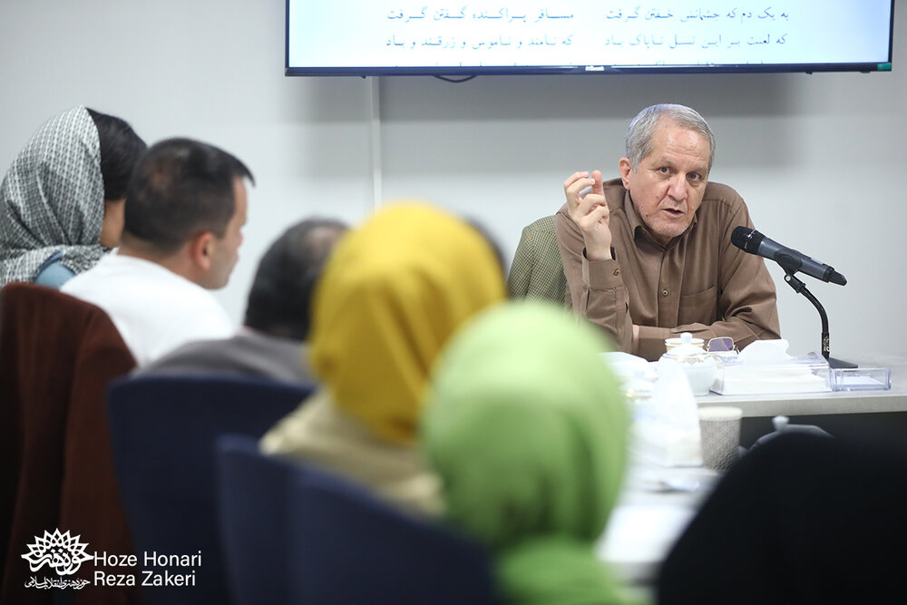 تفاوت طنز در علوم ادبی با طنز در بین عموم مردم