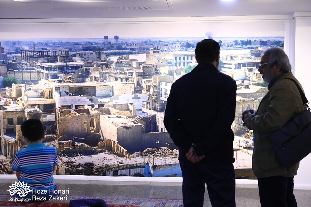 «سفرِ آخر»؛ نمایشگاه عکسهای مستندسازی که ستاره آسمان گمنامی شد