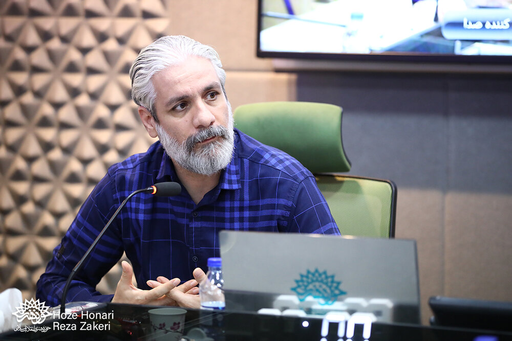 صمیمت و زلالی خسرو باباخانی متونش را تسخیر کرده است