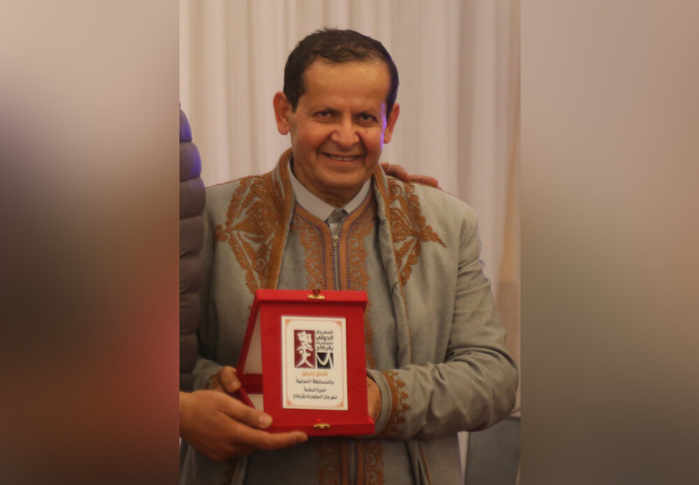 هنرهای نمایشی حوزه هنری در تونس هنرنمایی میکند