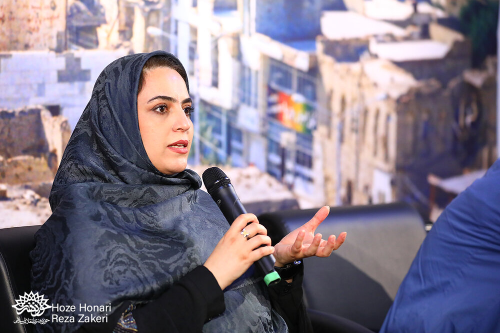 نمایشگاه «سفرِ آخر» عاطفیترین عکسها را به نمایش گذاشته است