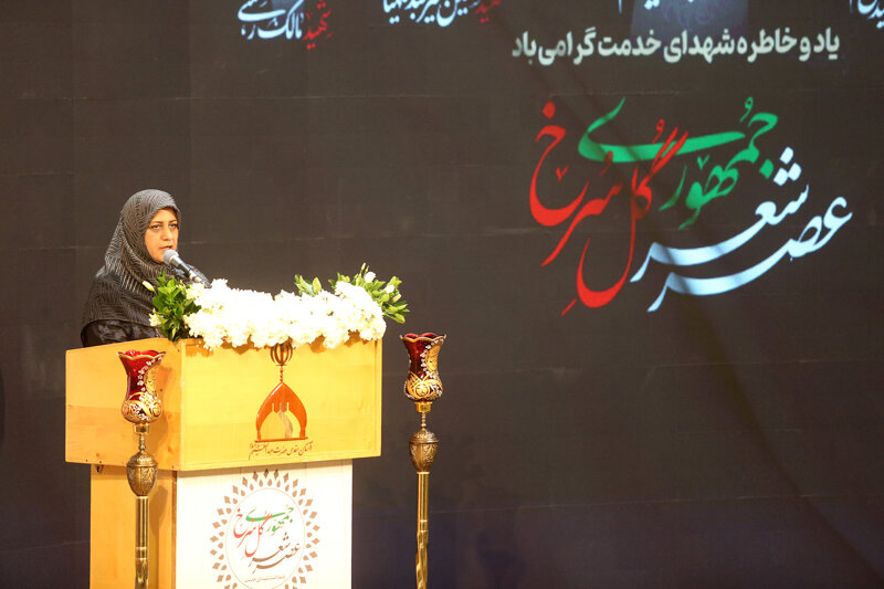 عصر شعر جمهوری گل سرخ در حرم عبدالعظیم حسنی(ع) برگزار شد