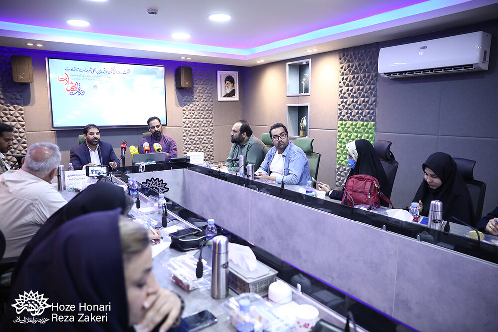 شاعران پیشتاز در روایت ماجرای پرواز اردیبهشت بودند