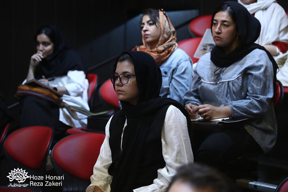 قصهگویی از روزگار کهن سنتی زنانه بوده است