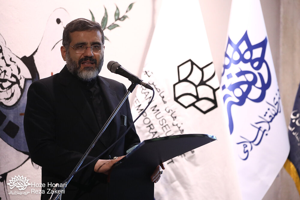 نمایشگاه «بازنمایش آثار هنرمندان ایران در دوسالانه ونیز» افتتاح شد