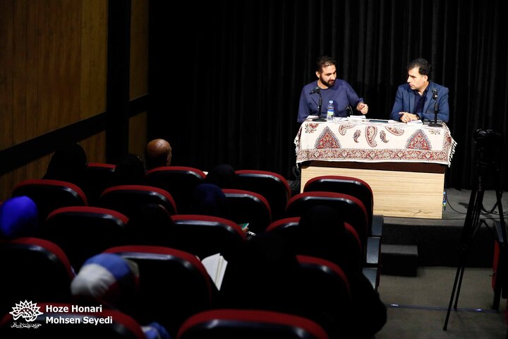 دوشنبه ها به وقت کتاب
