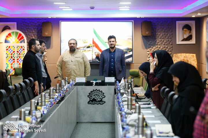 رونمایی کتاب