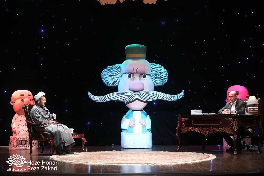 در هجو باید به واقعیتها بپردازیم