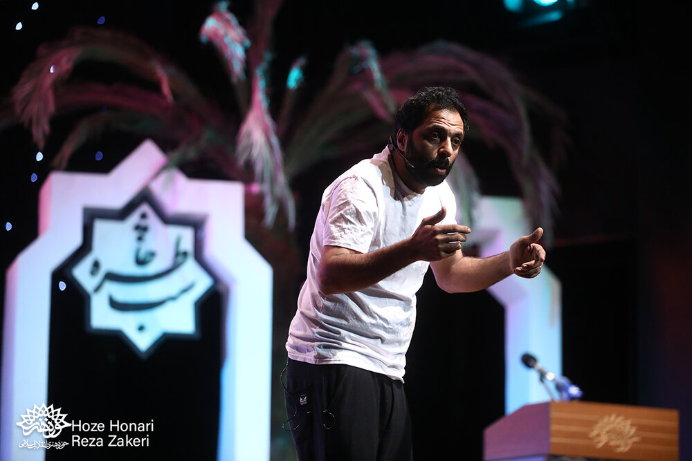 باید در مکتب سیدحسن نصرالله درس ولایت فقیه بگیریم