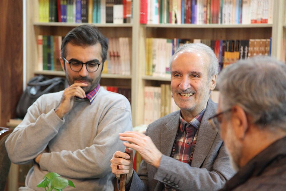 جشن انتشار کتاب «یادداشتهای بیتاریخ» برگزار شد