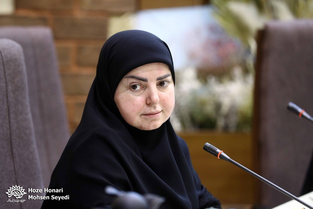 گروه هنر مقدس از مقاومت زنان خواهد گفت