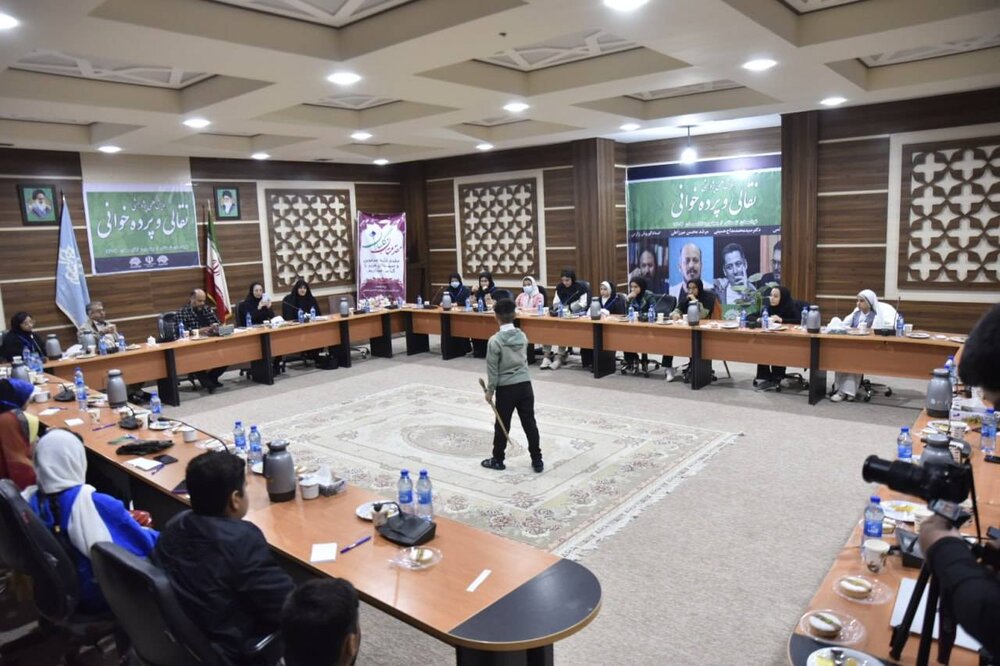 قهوهخانهها و چهاردیواریها خاستگاه نقالی در ایران هستند