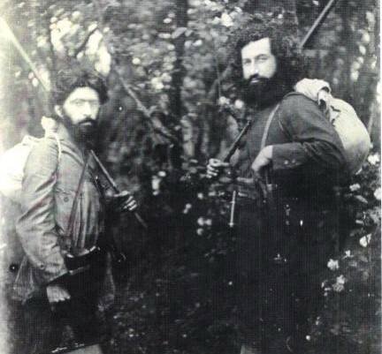 سر بی کلاه ادبیات نمایشی؛ سردار جنگی که در دهه ۶۰ جا مانده