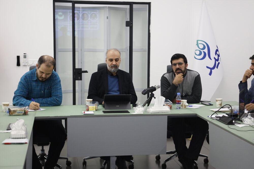 نقش حکمرانی در نظام مصرف کالای فرهنگی کودک و نوجوان چیست؟/ سرگرمی در جامعه امر فراغتی بیهوده تلقی میشود