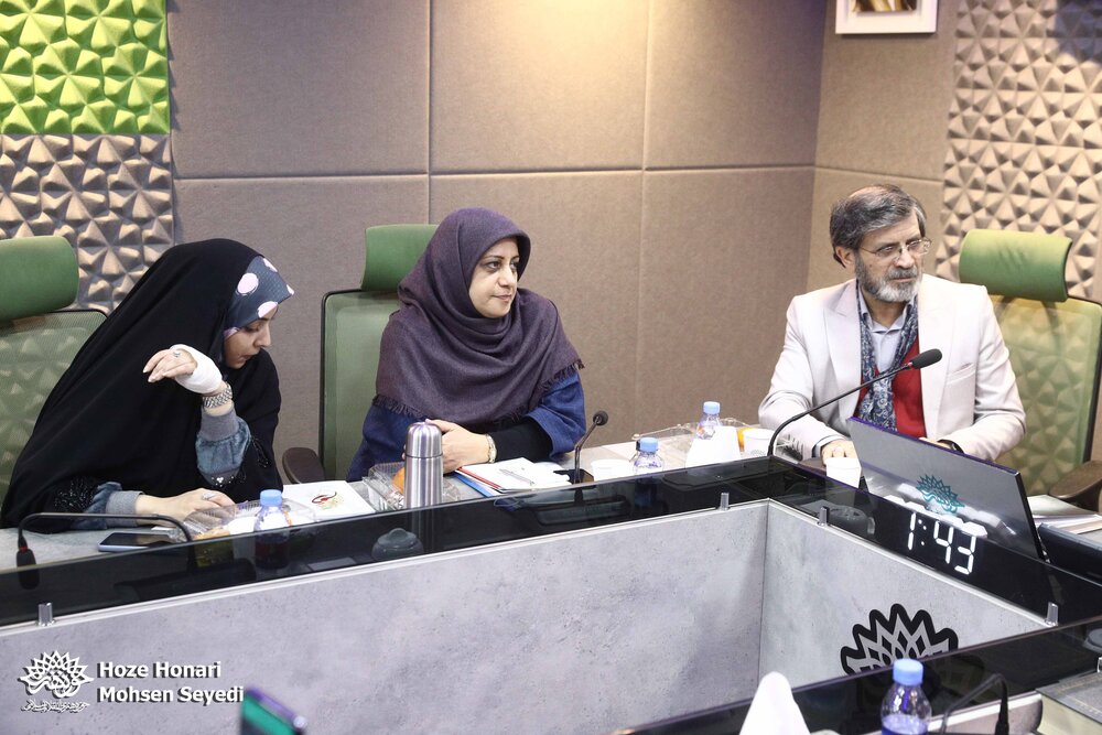 ماندگاری آثار ادبی در گرو روایت است