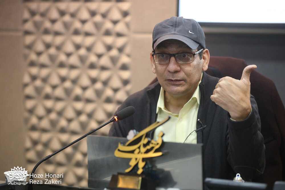 بایدها و نبایدهایی از سفرنامهنویسی