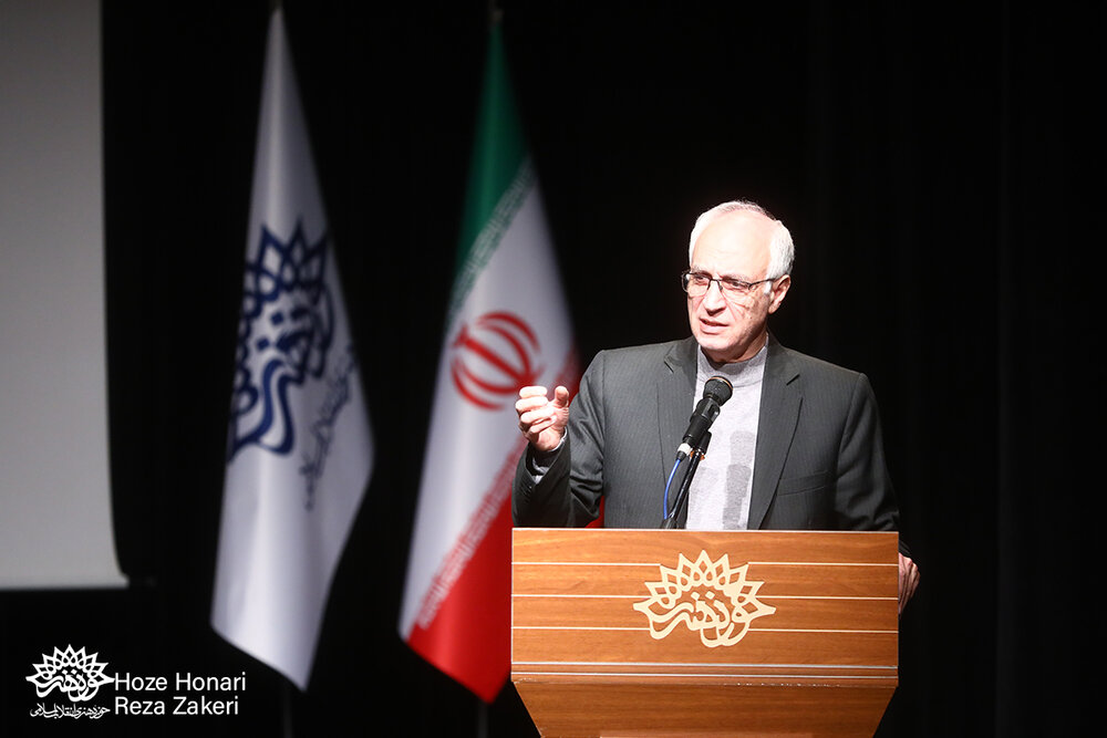 راههای شکلگیری هویت عشق از خانواده تشریح شد