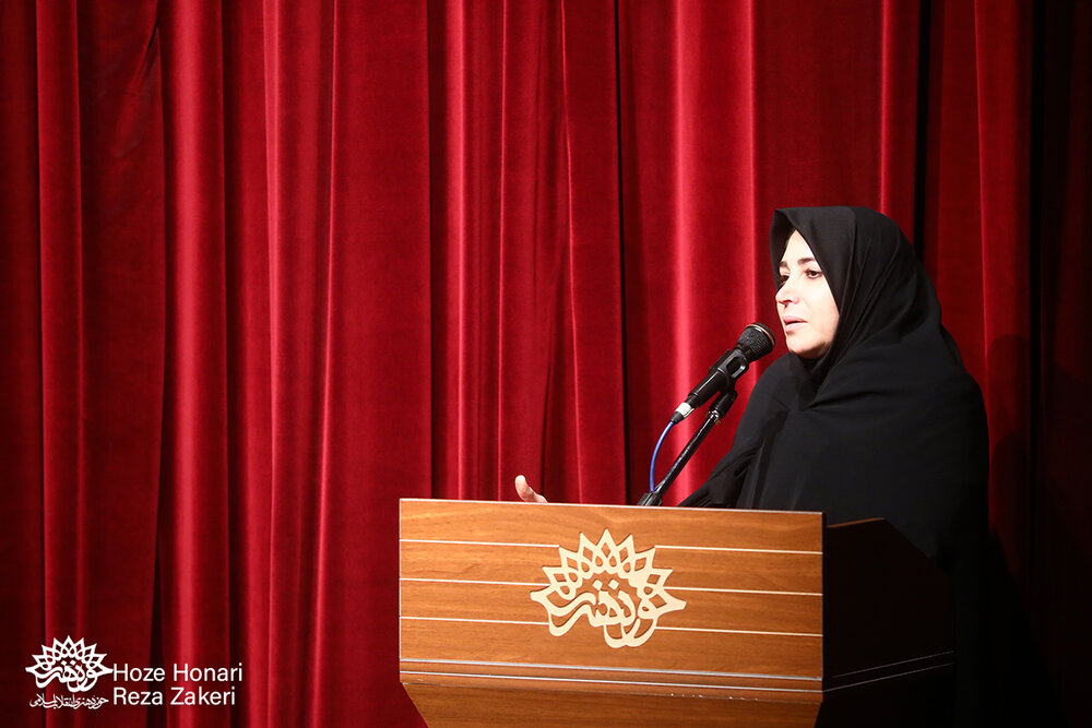 راههای شکلگیری هویت عشق از خانواده تشریح شد