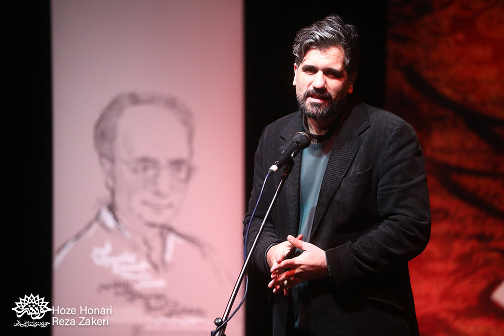 «تخت طاقدیس» در حوزه هنری طنین انداز شد