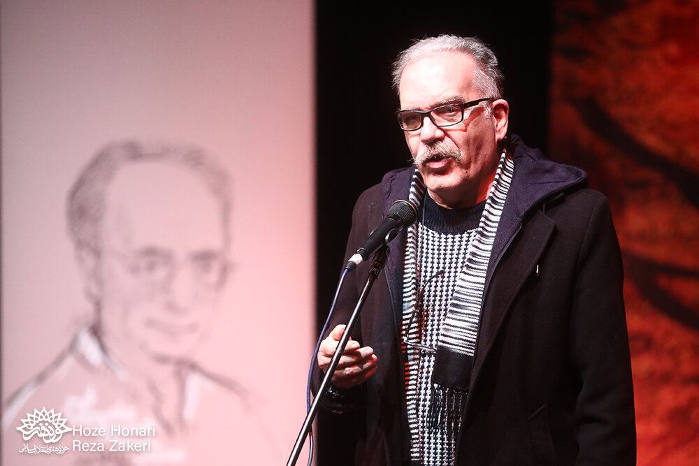 «تخت طاقدیس» در حوزه هنری طنین انداز شد