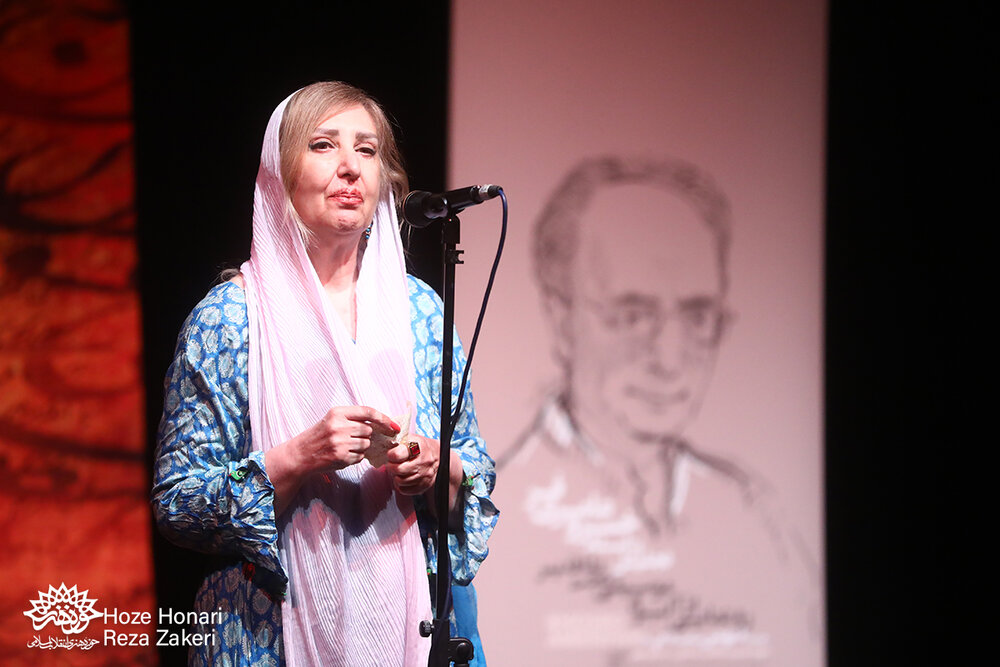 «تخت طاقدیس» در حوزه هنری طنین انداز شد