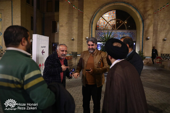 شب دوم اکران در حوزه
