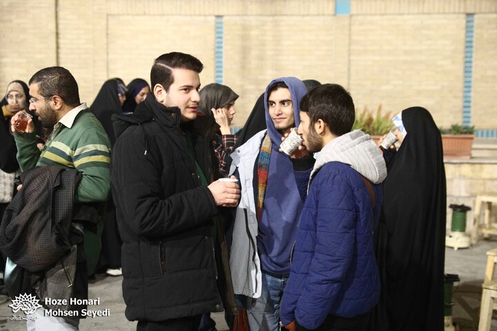 شب دوم اکران در حوزه