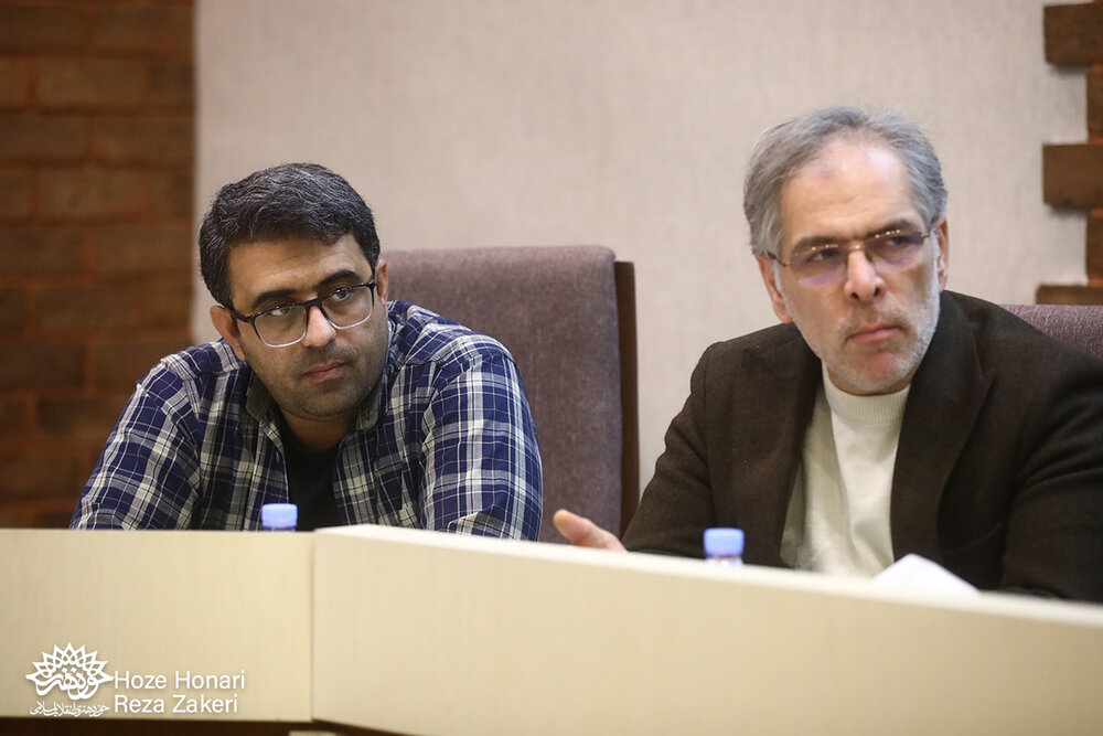 «تاریخ تکوینی شعر انقلاب اسلامی» در حوزه تخصصی شعر انقلاب قدم برداشته است