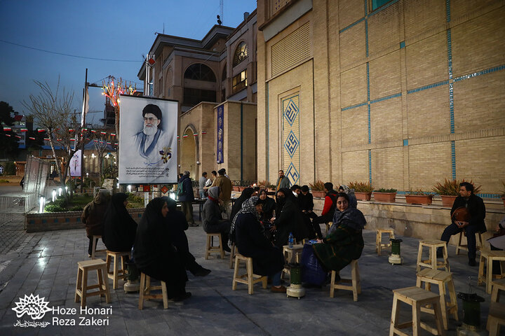 در حلقه رندان