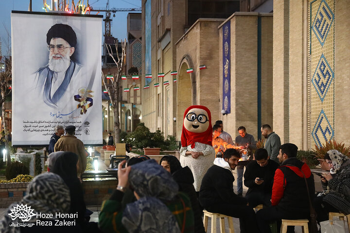 در حلقه رندان