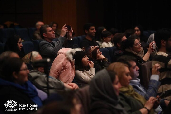 کنسرت نمایش هیچانه خوانی