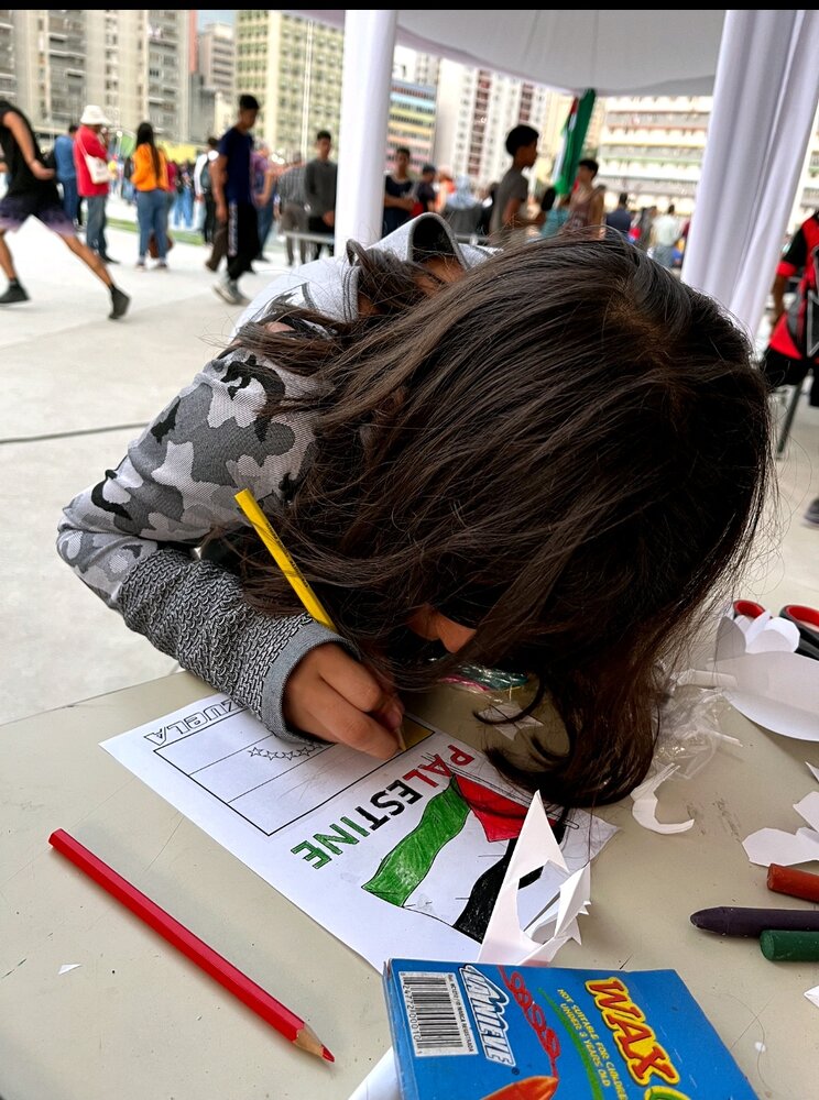 اکران مقاومت در کاراکاس