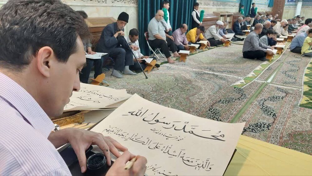 تولید ۲۶ اثر خوشنویسی در رویداد رسانهای آیه نگار و محفل بزرگ قرآنی