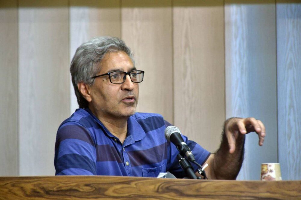 «مشت در نمای درشت»؛ روایتی سالم از سیدحسن حسینی