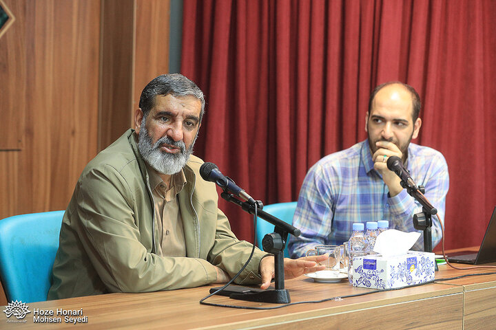 ساختارها موضوعیت ندارند بلکه آدم‌ها هستند که موضوعیت دارند